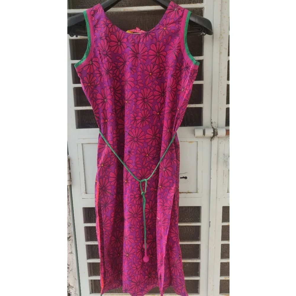 Embroidered kurta+legging - Picture 4 of 5